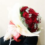 Elegant 12 Roses Bouquet
