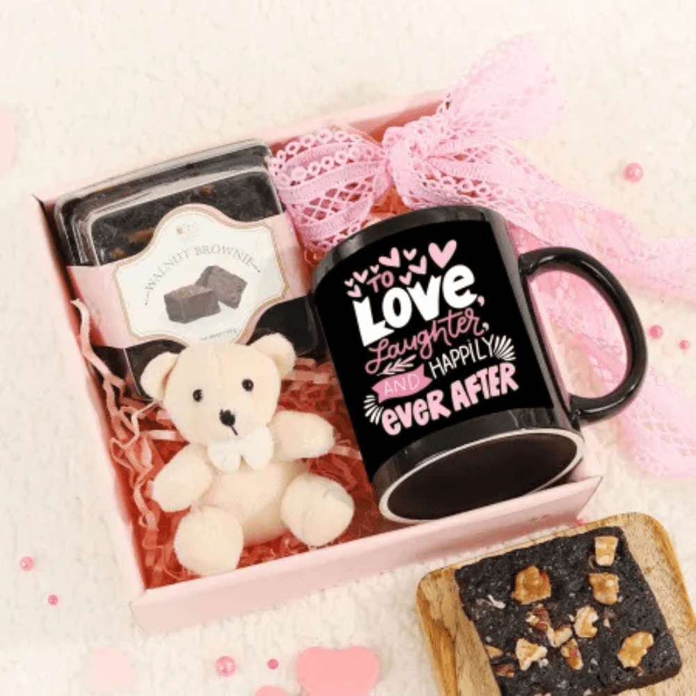 GHLH-468-1000x1000 The Love Treat Delight Hamper - Image 1
