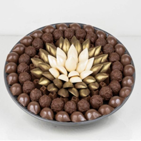Luxury 117 Pieces of Chocolate Tray