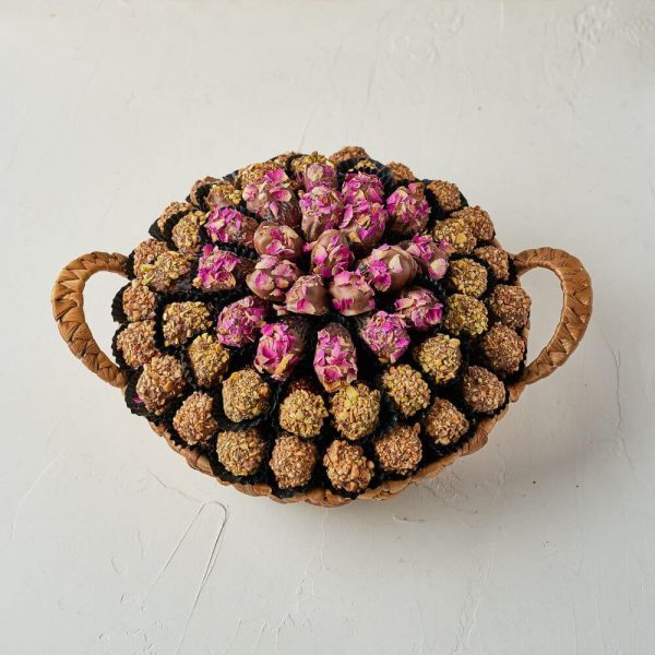 Premium Assorted Milk Chocolate Covered Majdoul Dates