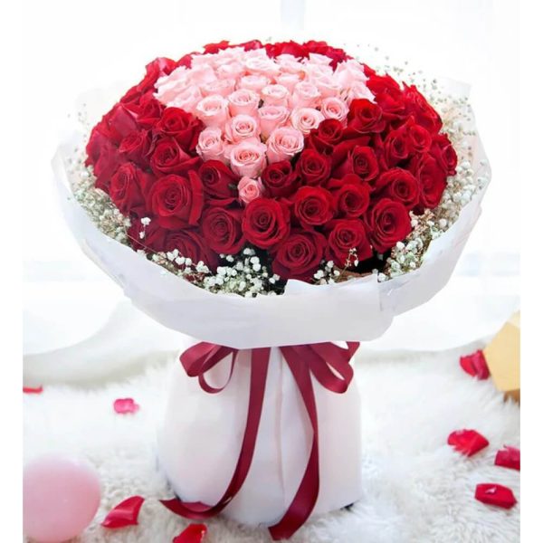 Impression by Blooms Villa | 100 Red & Pink Roses Bouquet